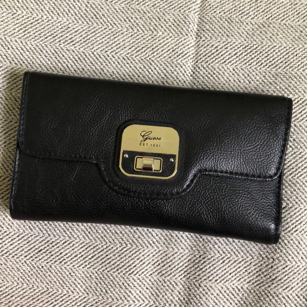 Guess Wallet